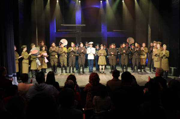 Актёры и гвардейцы вновь вместе на сцене: состоялась премьера драмы «Алия» к 100-летию героини