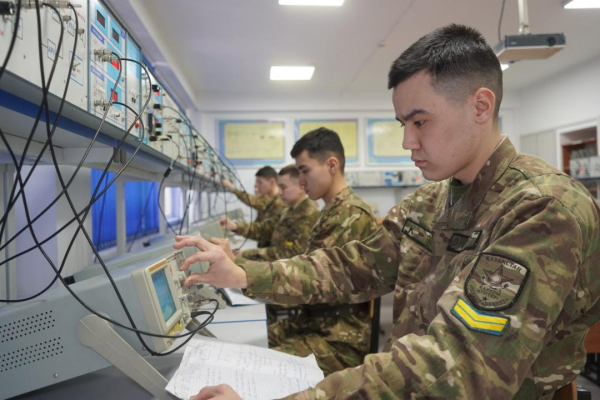 В учебном центре «Бітімгер» проверили готовность миротворцев к международной миссии