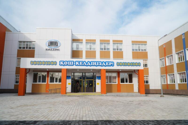 В Акмолинской области построена новая школа взамен аварийной В Акмолинской области построена новая школа взамен аварийной