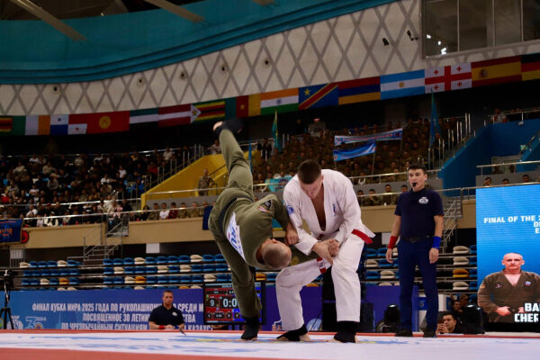 Трое казахстанцев стали чемпионами мира на Кубке по рукопашному бою в Астане