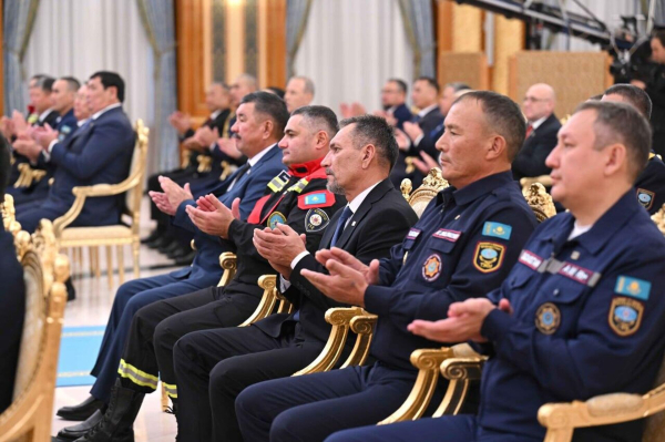 Профессия спасателя должна стать одной из самых престижных в нашей стране - Токаев Профессия спасателя должна стать одной из самых престижных в нашей стране - Токаев