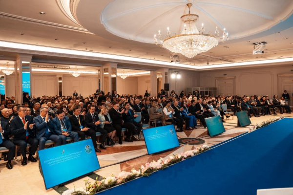 Гражданский форум укрепляет диалог между властью и обществом