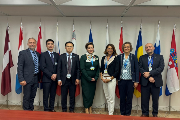 Казахстан создает новую архитектуру безопасности и цифровизации в авиации Казахстан создает новую архитектуру безопасности и цифровизации в авиации