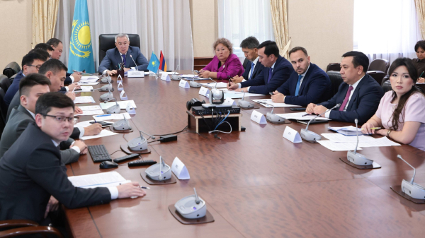 Армения поддержала проект транспортного коридора через Казахстан и Иран Армения поддержала проект транспортного коридора через Казахстан и Иран