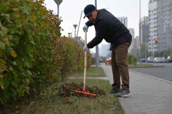 Военнослужащие поддержали республиканскую экологическую акцию «Таза Қазақстан»
