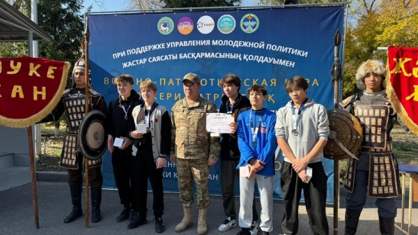 Более сотни алматинских школьников побывали в гостях у будущих офицеров