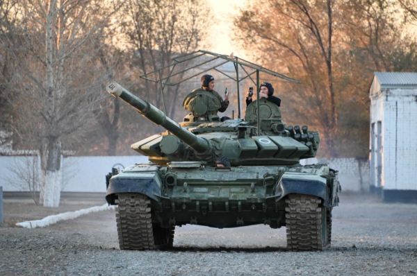 Военная служба без тайн: журналисты оценили быт и учебу солдат Военная служба без тайн: журналисты оценили быт и учебу солдат