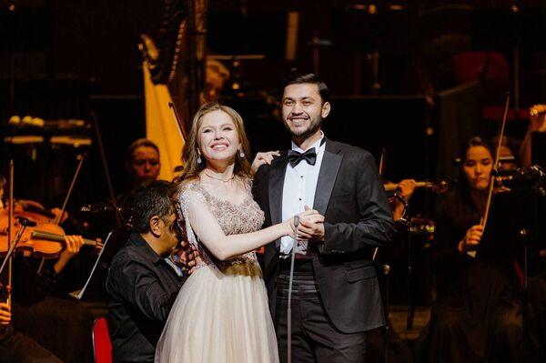 Заслуженная артистка России Альбина Шагимуратова выступила в "Астана Опера" Заслуженная артистка России Альбина Шагимуратова выступила в "Астана Опера"