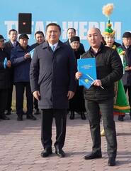 В Кокшетау состоялась церемония поднятия Государственного флага в честь Дня Республики В Кокшетау состоялась церемония поднятия Государственного флага в честь Дня Республики