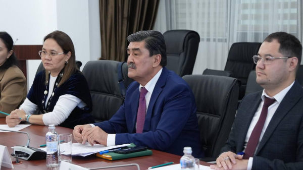 Казахстан и ОАЭ укрепляют сотрудничество в сфере гидрометеорологии Казахстан и ОАЭ укрепляют сотрудничество в сфере гидрометеорологии