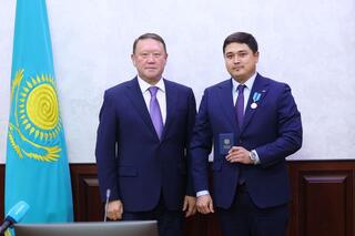 В Костанае состоялось награждение ко Дню машиностроителя и 30-летию Конституции Республики Казахстан В Костанае состоялось награждение ко Дню машиностроителя и 30-летию Конституции Республики Казахстан