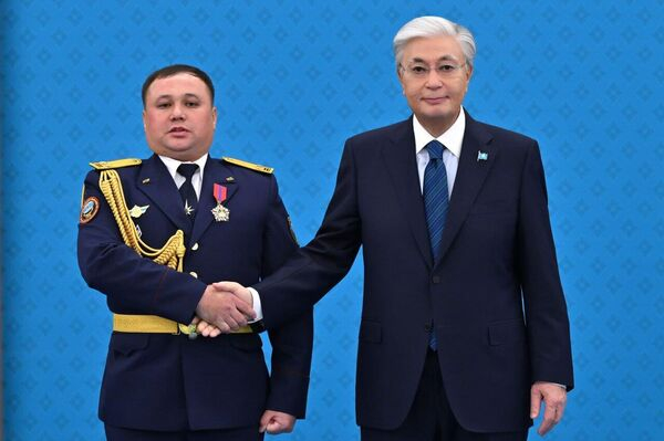 Профессия спасателя должна стать одной из самых престижных в нашей стране - Токаев Профессия спасателя должна стать одной из самых престижных в нашей стране - Токаев