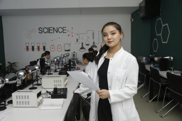 В Казахском национальном женском педуниверситете открыли научные центры будущего В Казахском национальном женском педуниверситете открыли научные центры будущего