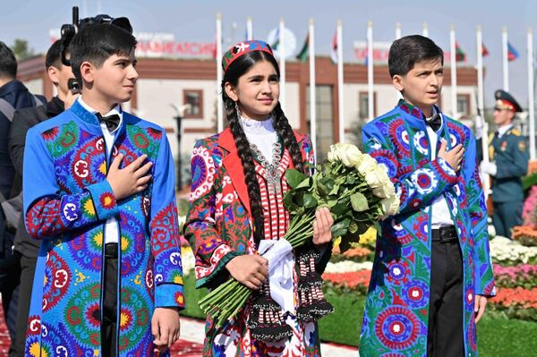 Токаев прилетел в Душанбе на саммит "Центральная Азия – Россия" Токаев прилетел в Душанбе на саммит "Центральная Азия – Россия"