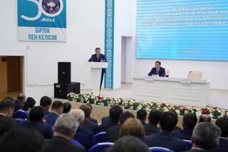 Советник Президента провёл встречу в Акмолинской области по разъяснению стратегических направлений Послания Главы государства