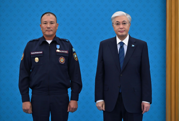 Токаев: профессия спасателя должна стать одной из самых престижных