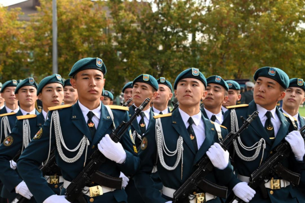 В Астане прошла торжественная церемония принятия Военной присяги кадетами В Астане прошла торжественная церемония принятия Военной присяги кадетами