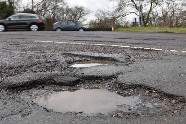 Чиновник наказан за состояние дорог в Павлодарской области
 Чиновник наказан за состояние дорог в Павлодарской области