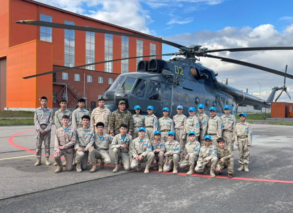 «Жас сарбаз»: прикоснуться к небу «Жас сарбаз»: прикоснуться к небу