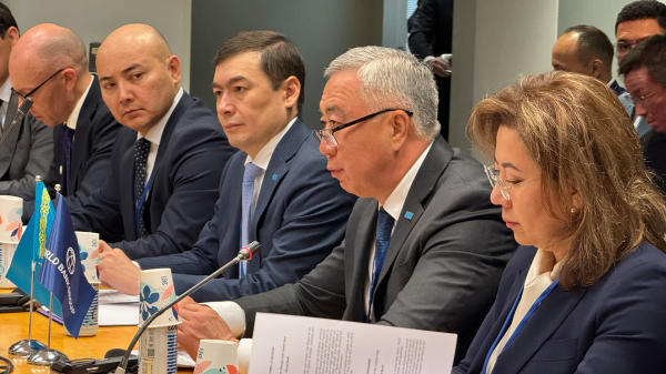 Казахстан усиливает экономическое сотрудничество с международными финансовыми институтами