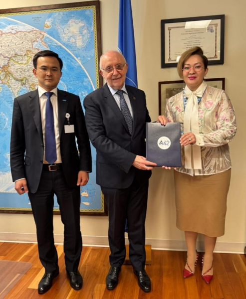 Казахстан создает новую архитектуру безопасности и цифровизации в авиации Казахстан создает новую архитектуру безопасности и цифровизации в авиации