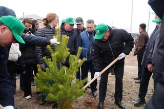 Более 30 тысяч акмолинцев вышли на субботники в рамках акции «Таза Қазақстан» Более 30 тысяч акмолинцев вышли на субботники в рамках акции «Таза Қазақстан»