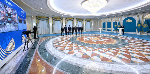 VII форум New Silk Way: Токаев запустил стратегическую линию Достык – Мойынты