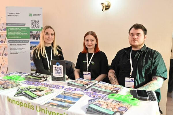 45 российских вузов представили на выставке университетов в Астане