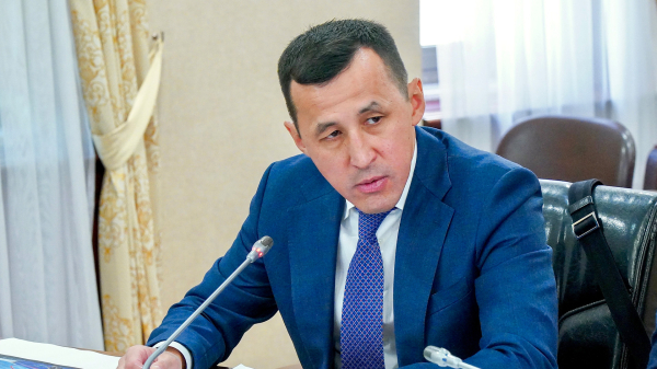 В Правительстве рассмотрели меры по снижению досмотров и ускорению грузоперевозок