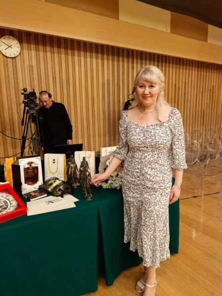 Учитель из Казахстана стала лауреатом Международной Пушкинской премии Учитель из Казахстана стала лауреатом Международной Пушкинской премии