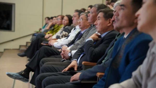 Общественный совет и депутаты Косшы обсудили порядок использования госсимволов