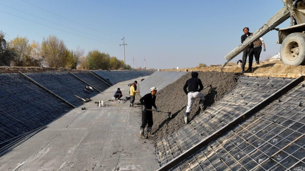 В Туркестанской области реконструируют свыше 62 км каналов В Туркестанской области реконструируют свыше 62 км каналов