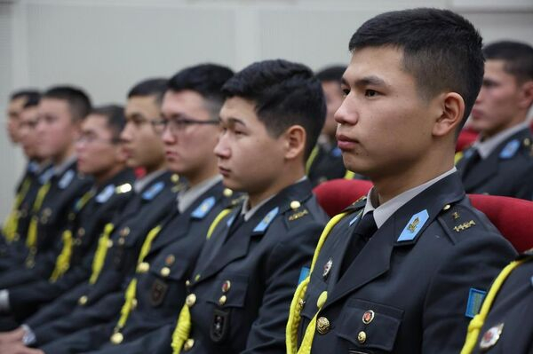Мемориальную доску в память о погибшем казахстанском офицере открыли в Турции 