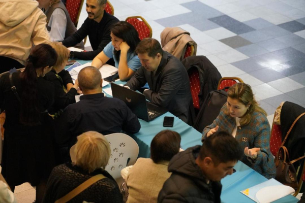 «Народный юрист»: почти 100 специалистов ответили на вопросы горожан в столице