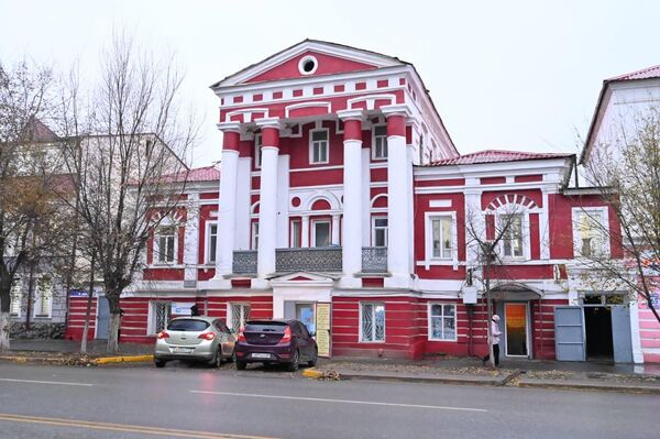 Жизнь на берегу Урала: новое дыхание старого Уральска - фоторепортаж