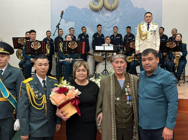 Воинская часть Национальной гвардии отметила 30-летие