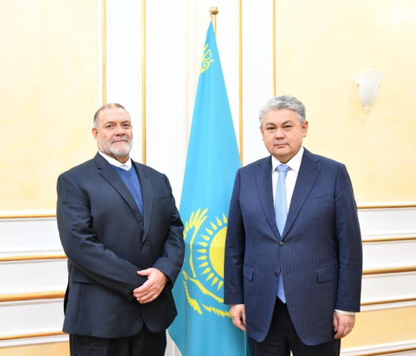 Правительство поддержит новые проекты «Kazzinc Holdings» в Казахстане Правительство поддержит новые проекты «Kazzinc Holdings» в Казахстане