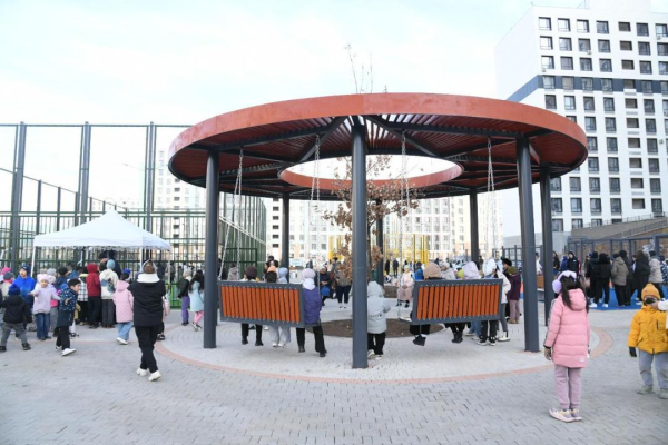 Развитие зелёных зон: в Астане открыли новый сквер Развитие зелёных зон: в Астане открыли новый сквер