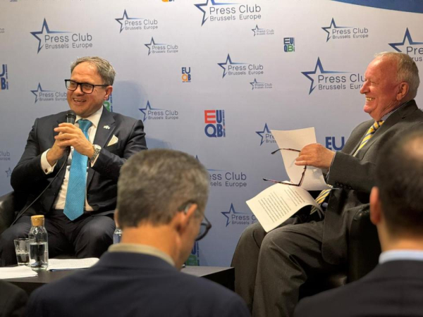 Казахстан и ЕC усиливают партнёрство в сфере критически важных материалов Казахстан и ЕC усиливают партнёрство в сфере критически важных материалов