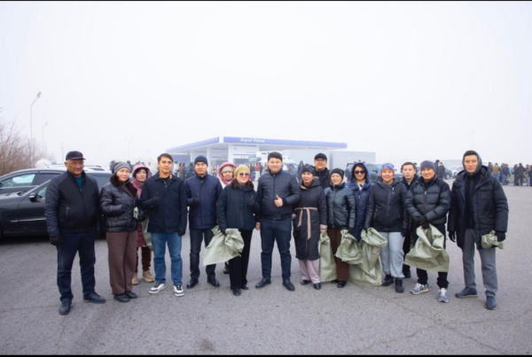 Вдоль автодороги «Алматы – Қонаев» прошёл масштабный субботник