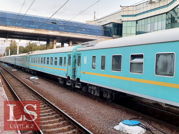 Где трава зеленее: куда переезжают казахстанцы. Инфографика Где трава зеленее: куда переезжают казахстанцы. Инфографика