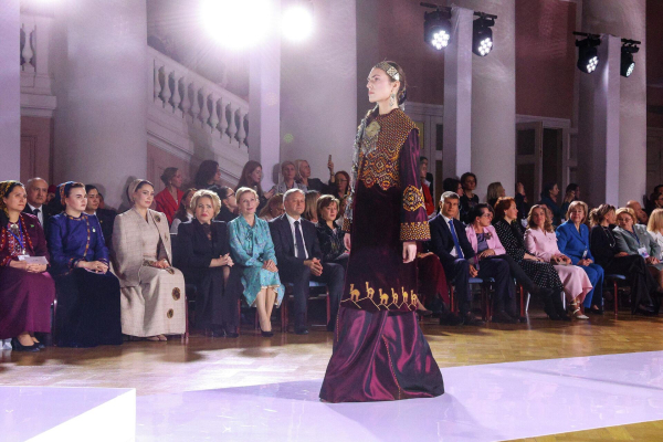 Казахстанка стала лауреатом премии "Содружество моды" в России 