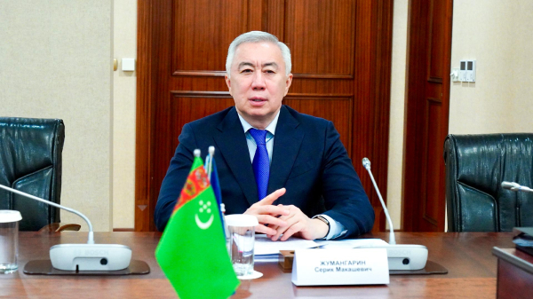 Казахстан и Туркменистан расширяют номенклатуру взаимных поставок Казахстан и Туркменистан расширяют номенклатуру взаимных поставок