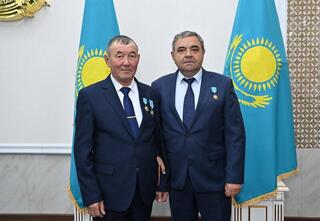 Североказахстанские аграрии снова на высоте: чествование Мурата Каражуманова Североказахстанские аграрии снова на высоте: чествование Мурата Каражуманова