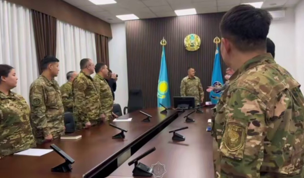 В Кокшетау наградили очевидца за мужественный поступок