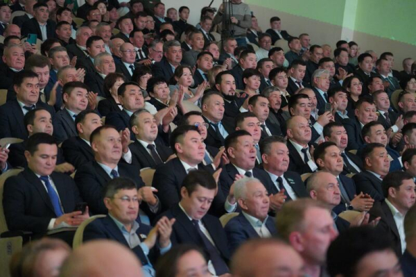 Рекордный урожай и громкое признание: в Акмолинской области наградили лучших аграриев