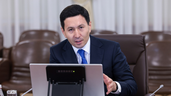 В Правительстве рассмотрели планы модернизации транспортной системы Казахстана В Правительстве рассмотрели планы модернизации транспортной системы Казахстана