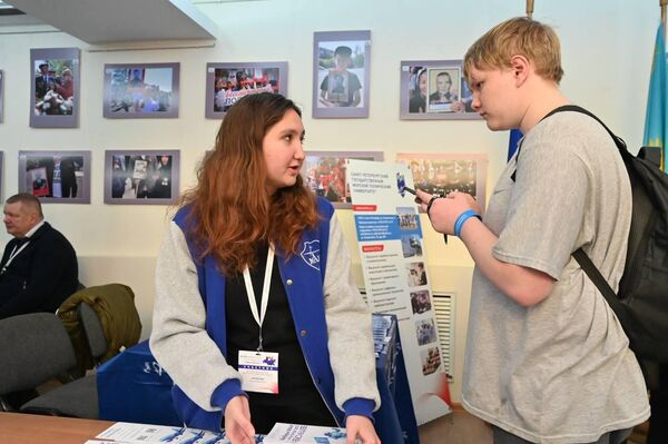 45 российских вузов представили на выставке университетов в Астане