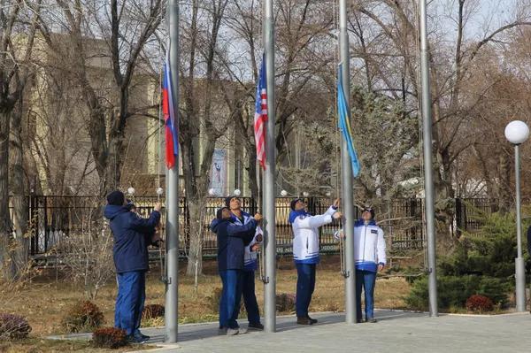 Ракету с пилотируемым кораблем "Союз МС-28" установили на стартовую площадку Байконура