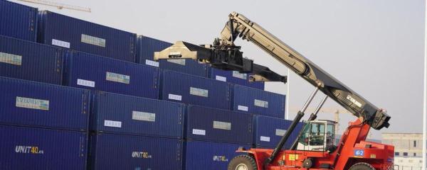 Пять хабов на границах Казахстана смогут увеличить экспорт несырьевых товаров на 30%